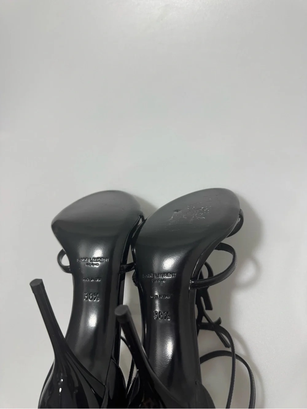 YSL Saint Laurent Cassandra Leather Sandals Black Women’s EU 38.5/US 8.5 - Picture 9 of 10